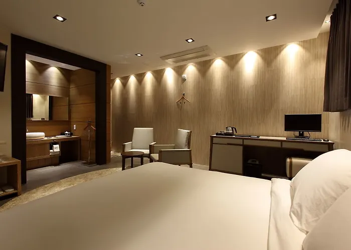 Отель Sc Helsinki 3*